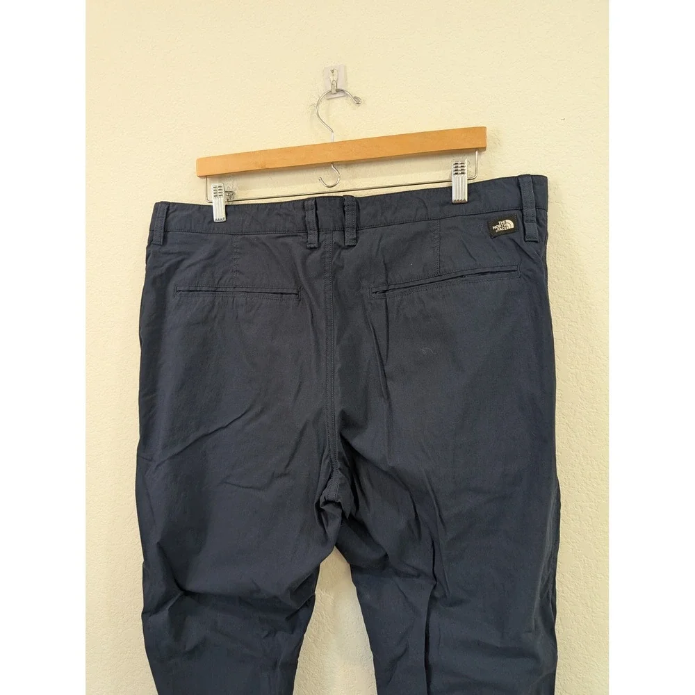 The North Face Mens Navy Blue NF0A3FZD Stretch Hiking Utility Pants Cinch Hem 38